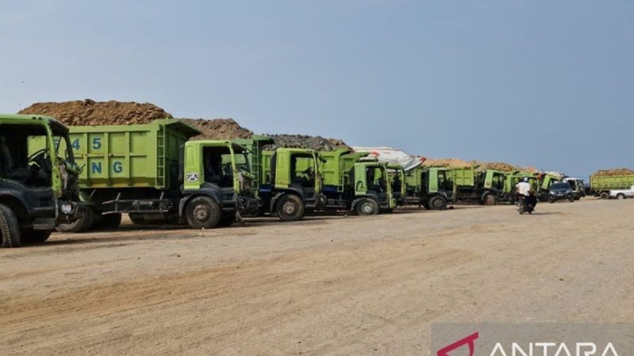 Pemerintah Kabupaten Kotawaringin Barat membatasi jam operasional angkutan barang di Pangkalan Bun untuk meningkatkan keselamatan dan kelancaran lalu lintas, khususnya pada jam-jam sibuk.