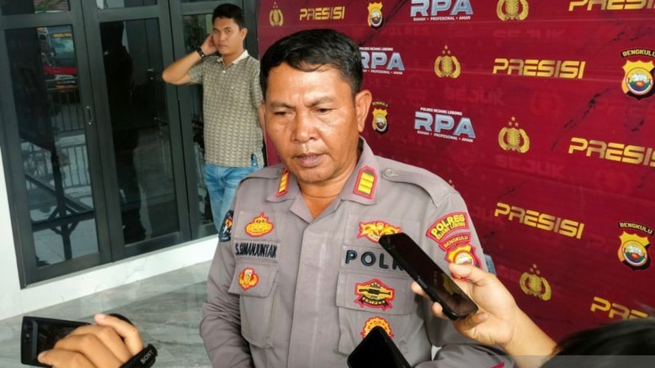 Polres Rejang Lebong, Bengkulu, menyiapkan 119 personel gabungan untuk Operasi Ketupat Nala 2025 guna mengamankan Lebaran Idul Fitri 1446 H di lima pos pengamanan.