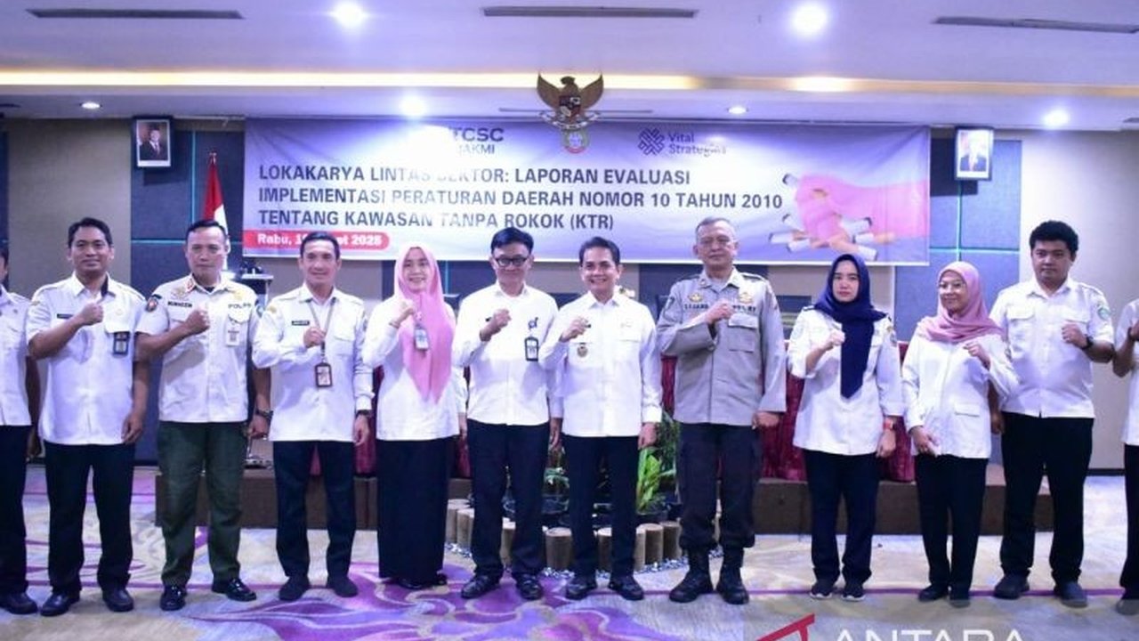 Kota Pontianak berhasil meraih peringkat kedua nasional dalam implementasi Kawasan Tanpa Rokok (KTR), meskipun masih perlu peningkatan kepatuhan di tempat umum.
