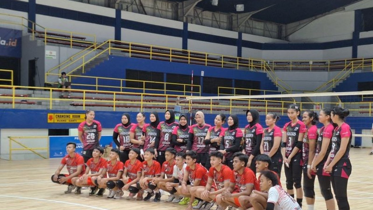 Pevoli Jakarta Pertamina Enduro, Junayda Santi, menjalani latihan tambahan untuk meningkatkan mental dan performa jelang babak final four Proliga 2025, berambisi meraih juara.
