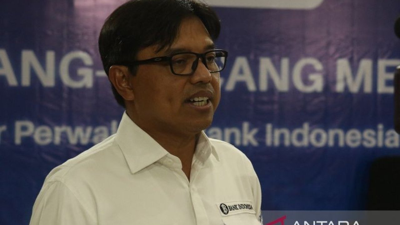 Bank Indonesia (BI) laporkan deflasi terjadi di Balikpapan, Penajam Paser Utara, dan Paser pada Februari 2025, didorong oleh penurunan harga gas dan perumahan, serta BI mendorong peningkatan produksi cabai lokal.