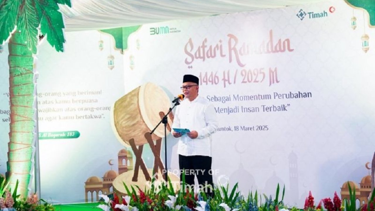 PT Timah Tbk menyalurkan ratusan bantuan sosial berupa santunan, sembako, dan bibit pohon kepada warga kurang mampu di Bangka Barat untuk meringankan beban menjelang Ramadhan 2025.