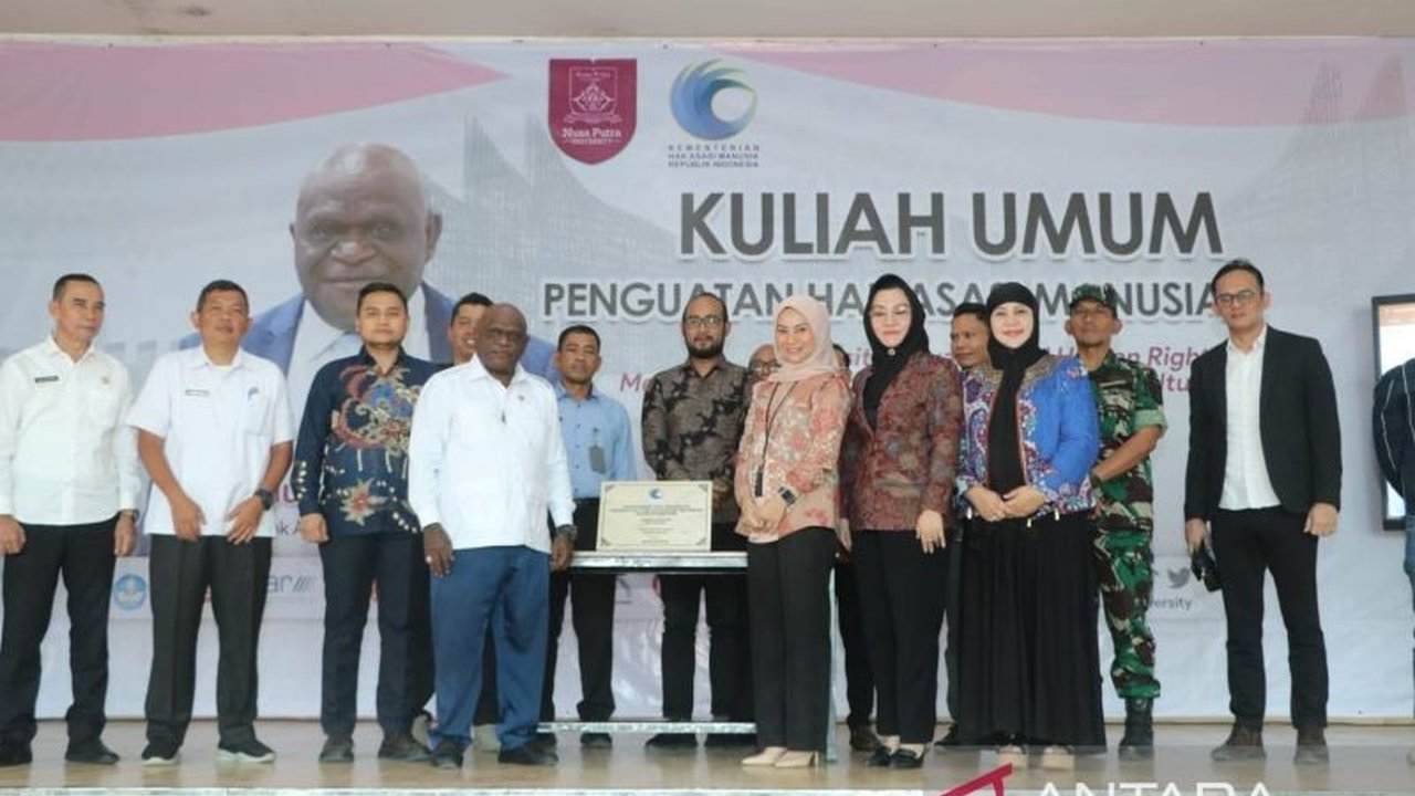 Menteri HAM Natalius Pigai meresmikan Pusat Studi Hukum dan HAM Universitas Nusa Putra Sukabumi, mendorong pengembangan kajian hukum dan HAM di Indonesia serta kolaborasi dengan Kementerian HAM RI.