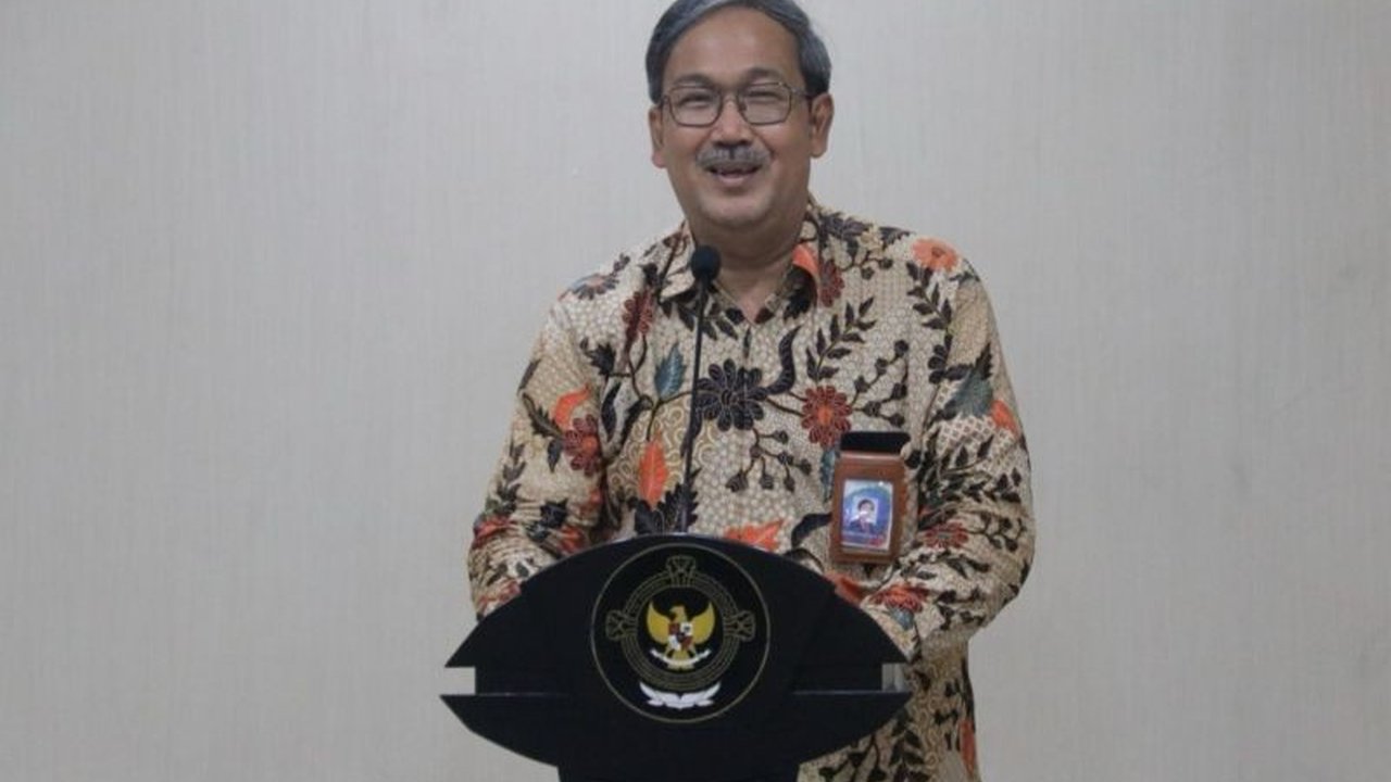 Badan Standardisasi Nasional (BSN) menekankan peran Standar Nasional Indonesia (SNI) dalam menjamin kualitas dan transparansi perdagangan emas di Indonesia, demi melindungi konsumen.