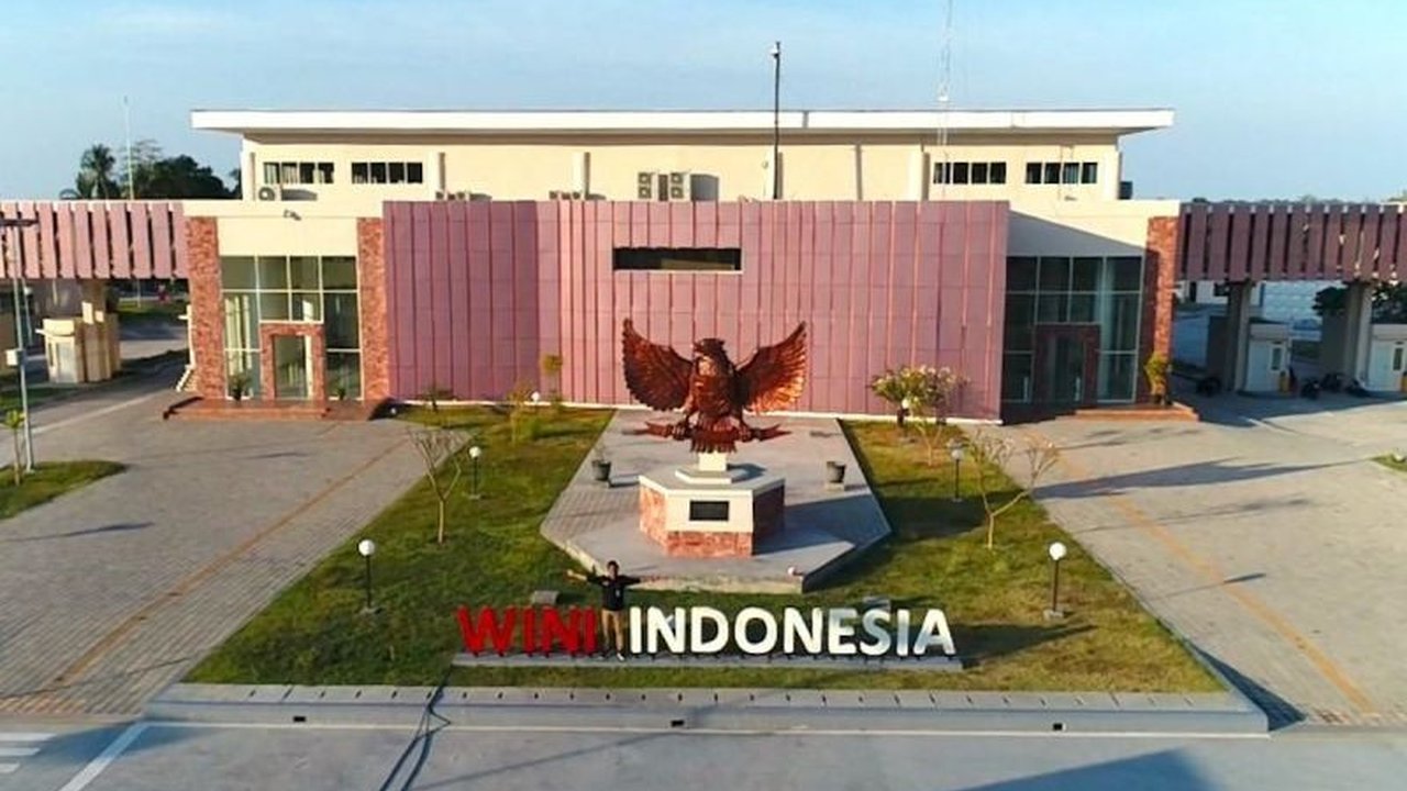 Badan Nasional Pengelola Perbatasan (BNPP RI) menerbitkan Surat Edaran untuk memastikan kelancaran dan keamanan arus mudik Lebaran 2025 di seluruh Pos Lintas Batas Negara (PLBN) di Indonesia.