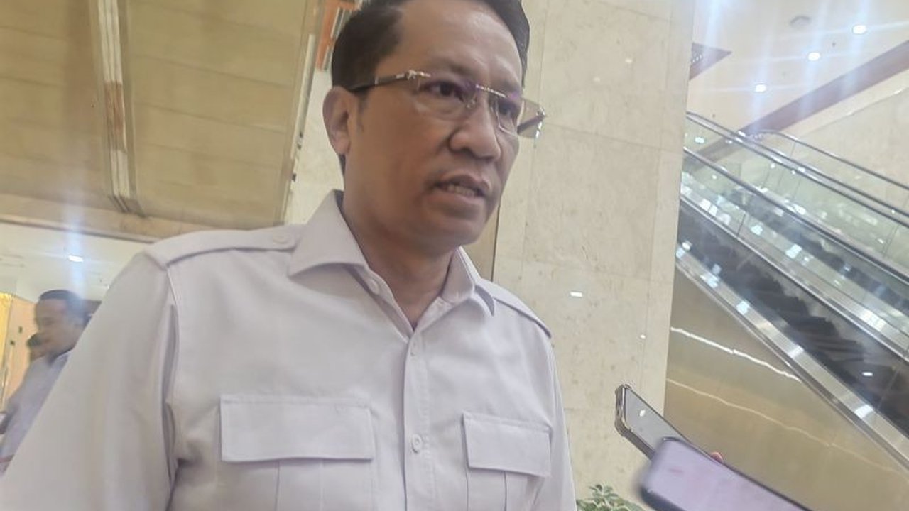 Draf RUU TNI Disempurnakan: Fokus Pertahanan Siber dan Pensiun Prajurit