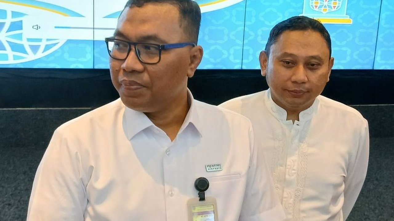 Bandara Soekarno-Hatta meningkatkan koordinasi dengan BMKG dan AirNav untuk mitigasi cuaca ekstrem selama periode mudik Lebaran 2025, termasuk perbaikan drainase untuk mencegah banjir.