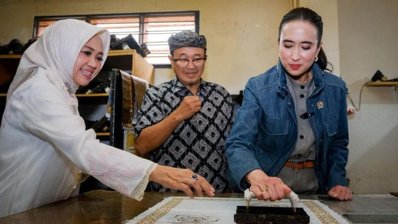 Menteri Pariwisata Dorong Batik sebagai Magnet Wisata Indonesia