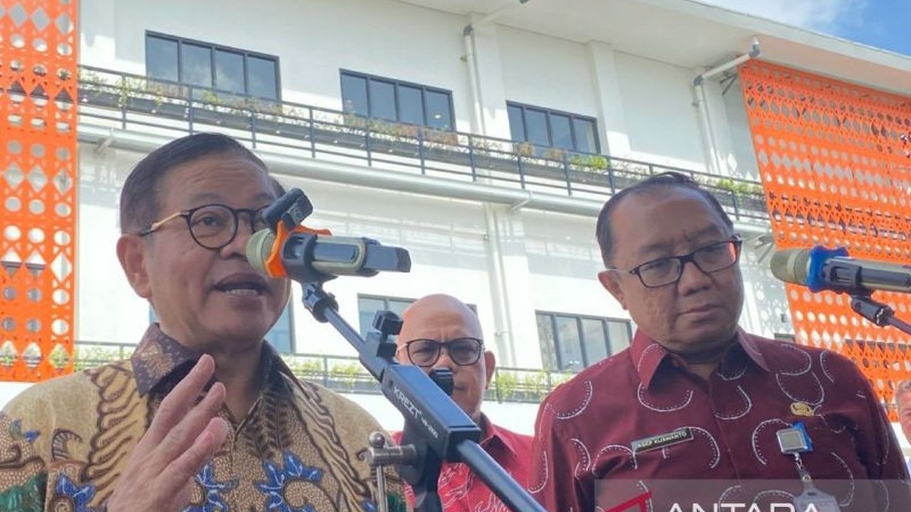 Gubernur DKI Jakarta, Pramono Anung, meminta Dinas Lingkungan Hidup memasang pemantau udara di sekitar RDF Rorotan untuk menjamin kualitas udara dan bertanggung jawab atas dampak operasional pabrik tersebut.