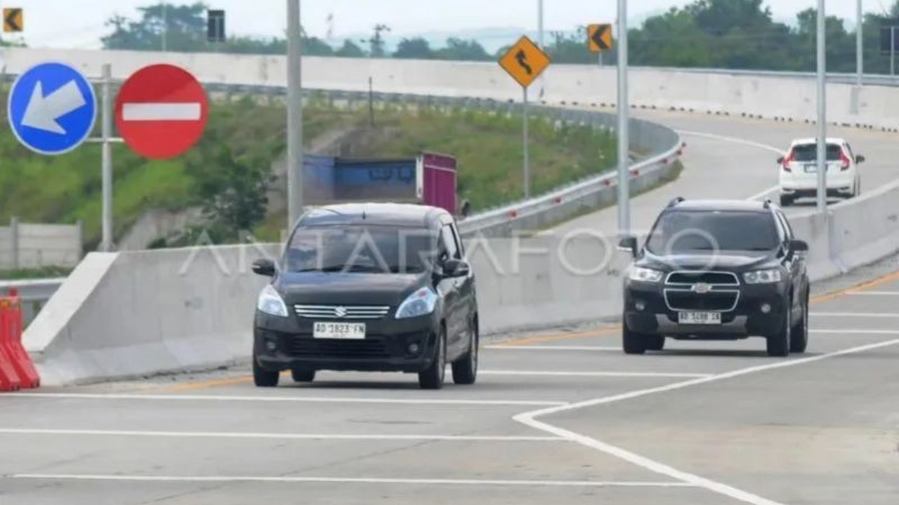 Polda DIY membentuk enam tim untuk mengurai kemacetan di ruas Tol Yogyakarta-Solo yang akan dibuka fungsional pada 24 Maret 2025, dengan strategi rekayasa lalu lintas dan pemantauan CCTV.
