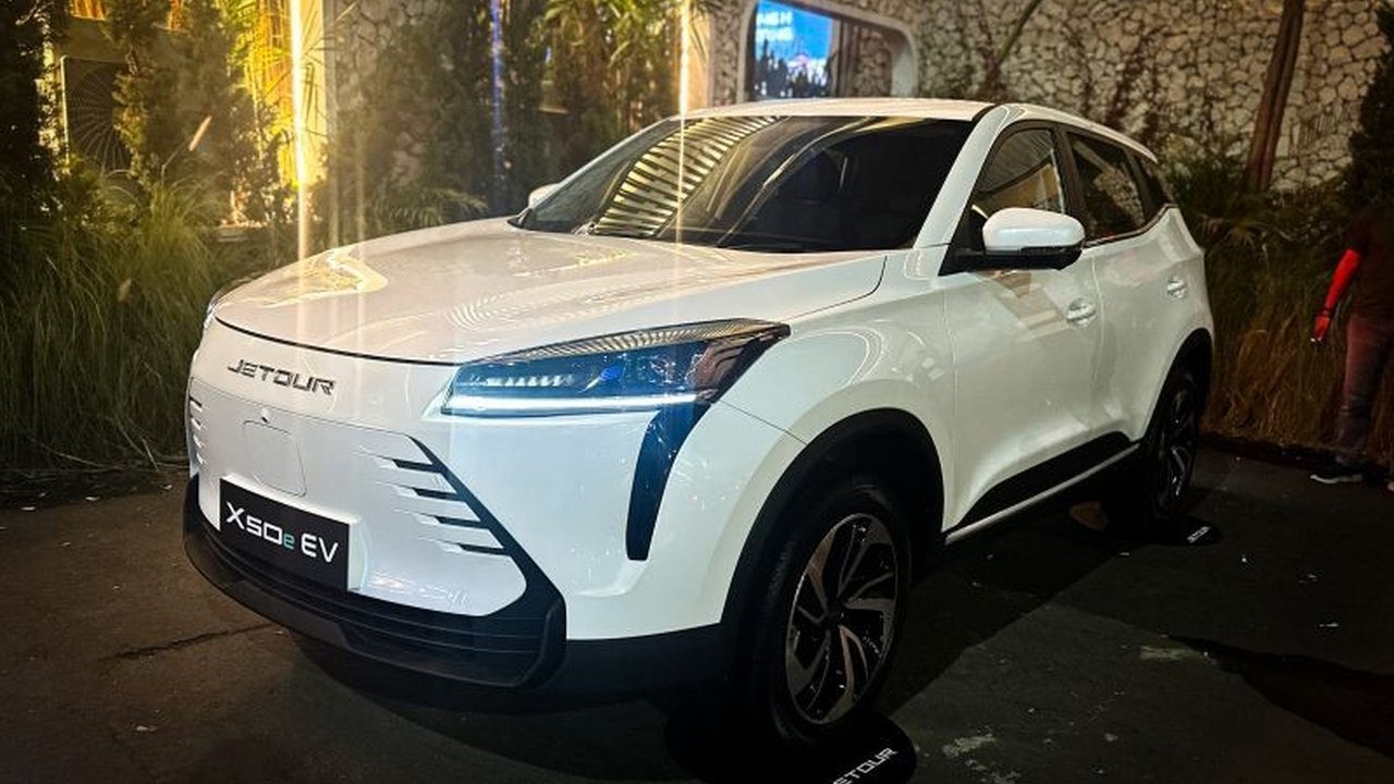 Jetour, pabrikan otomotif asal China, berencana meluncurkan 5 model mobil di Indonesia pada tahun ini, termasuk 2 mobil listrik dan kemungkinan 1 mobil hybrid.