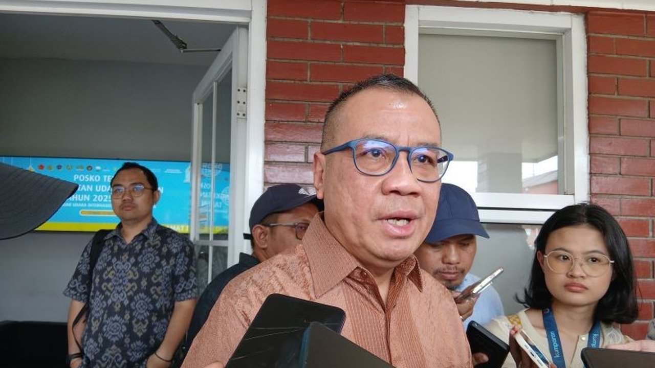 InJourney memprediksi lonjakan penumpang pesawat hingga 10,8 juta orang selama periode mudik Lebaran 2025, meningkat signifikan dibandingkan tahun sebelumnya dan mendekati angka sebelum pandemi.