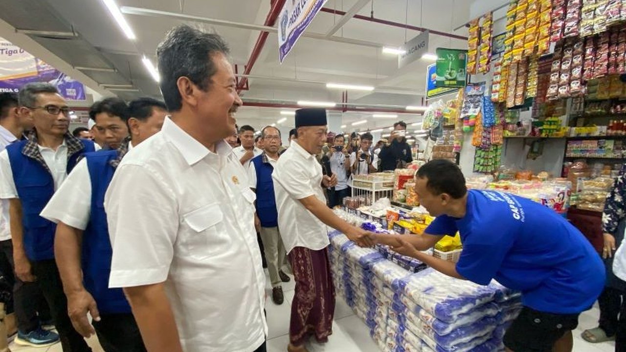 Menteri Trenggono Pastikan Ketersediaan Garam di Ponorogo Jelang Lebaran