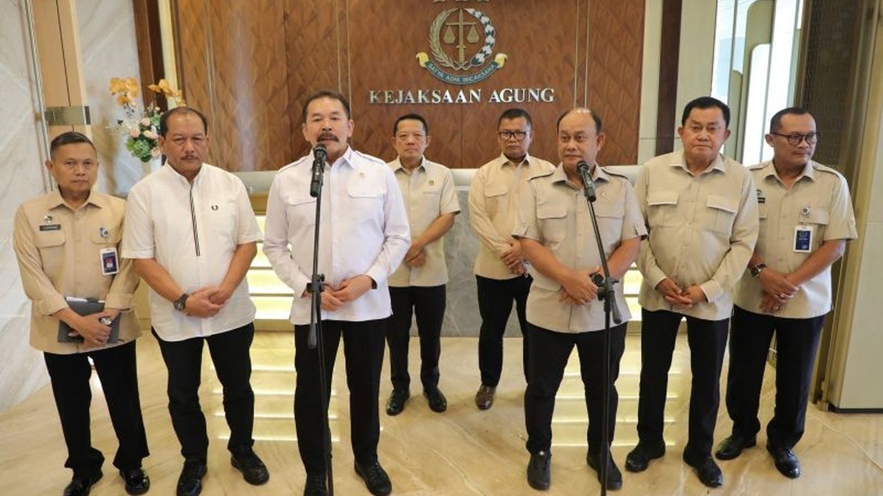 Kejaksaan Agung (Kejagung) menyatakan siap mengawal anggaran Badan Gizi Nasional (BGN) sebesar Rp171 triliun untuk memastikan program makan bergizi gratis (MBG) berjalan lancar dan tepat guna.