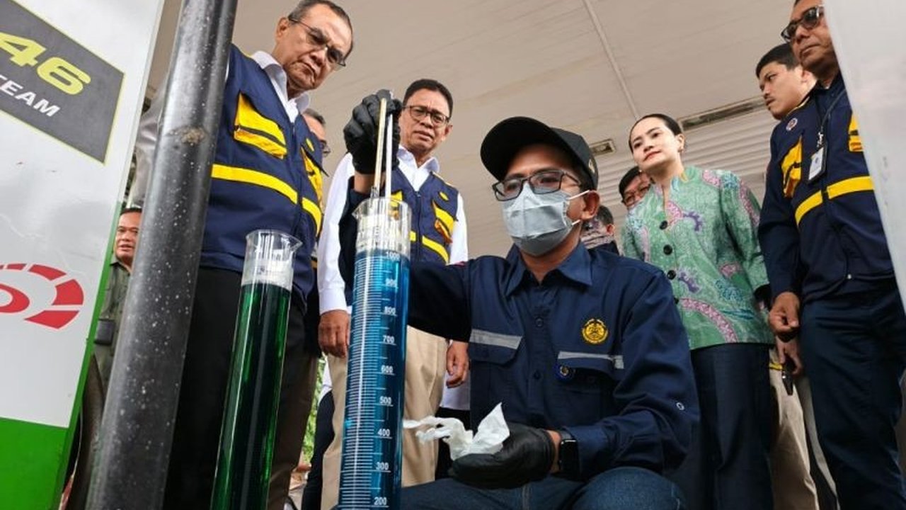 Wakil Menteri ESDM, Yuliot Tanjung, memastikan kualitas dan takaran BBM serta elpiji di Kalimantan Barat telah memenuhi standar, menjamin pasokan energi aman selama Ramadhan dan Idul Fitri.