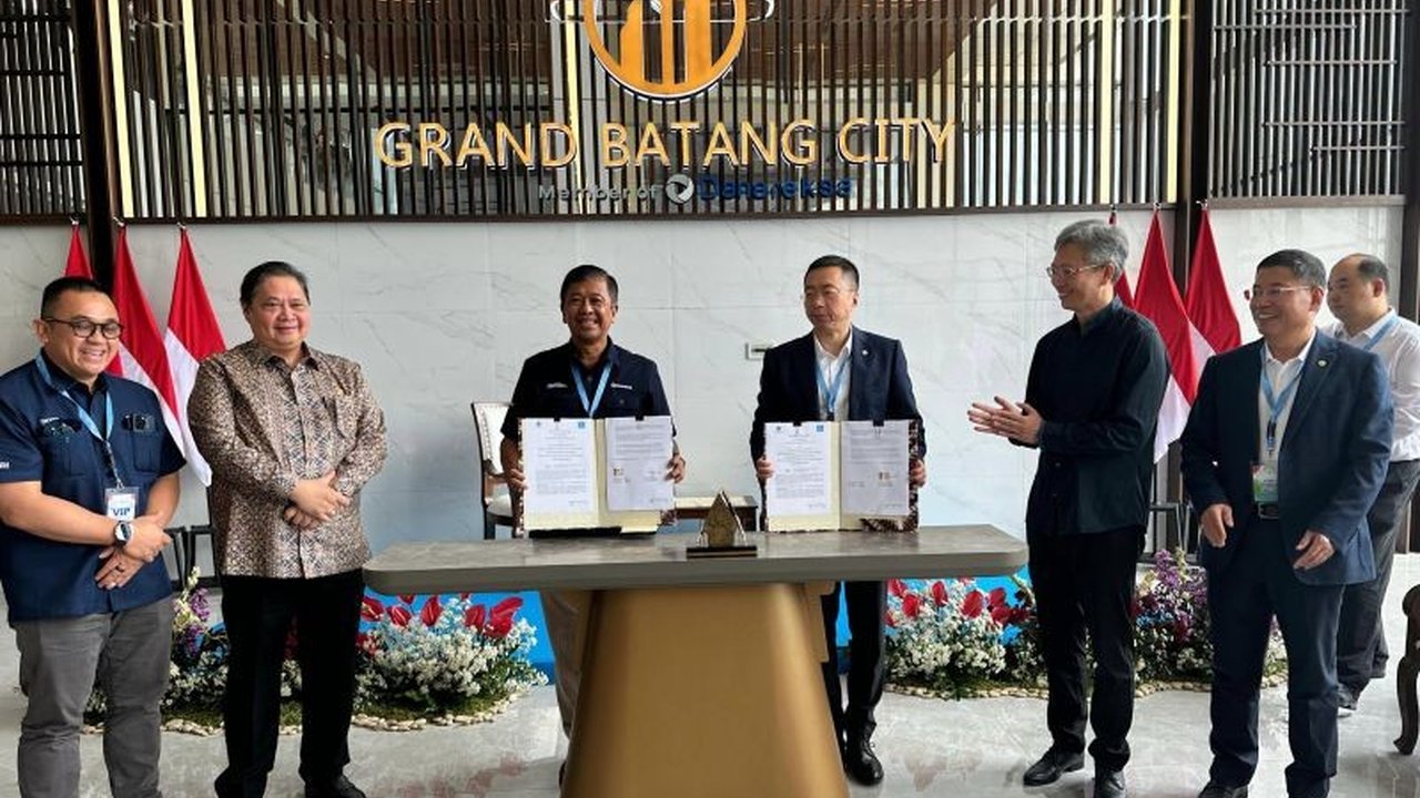 KEK Industropolis Batang menjalin kerja sama strategis senilai Rp60 triliun dengan BUMN China melalui program Two Countries Twin Parks (TCTP), mendorong pertumbuhan ekonomi dan daya saing industri nasional.