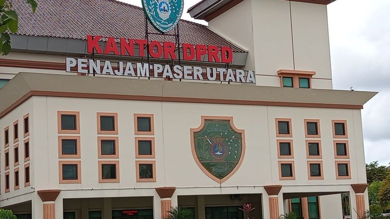 DPRD Penajam Paser Utara mengajak perusahaan-perusahaan yang beroperasi di daerah tersebut untuk berpartisipasi dalam program sanitasi guna mengatasi masalah buang air besar sembarangan dan menekan angka stunting.
