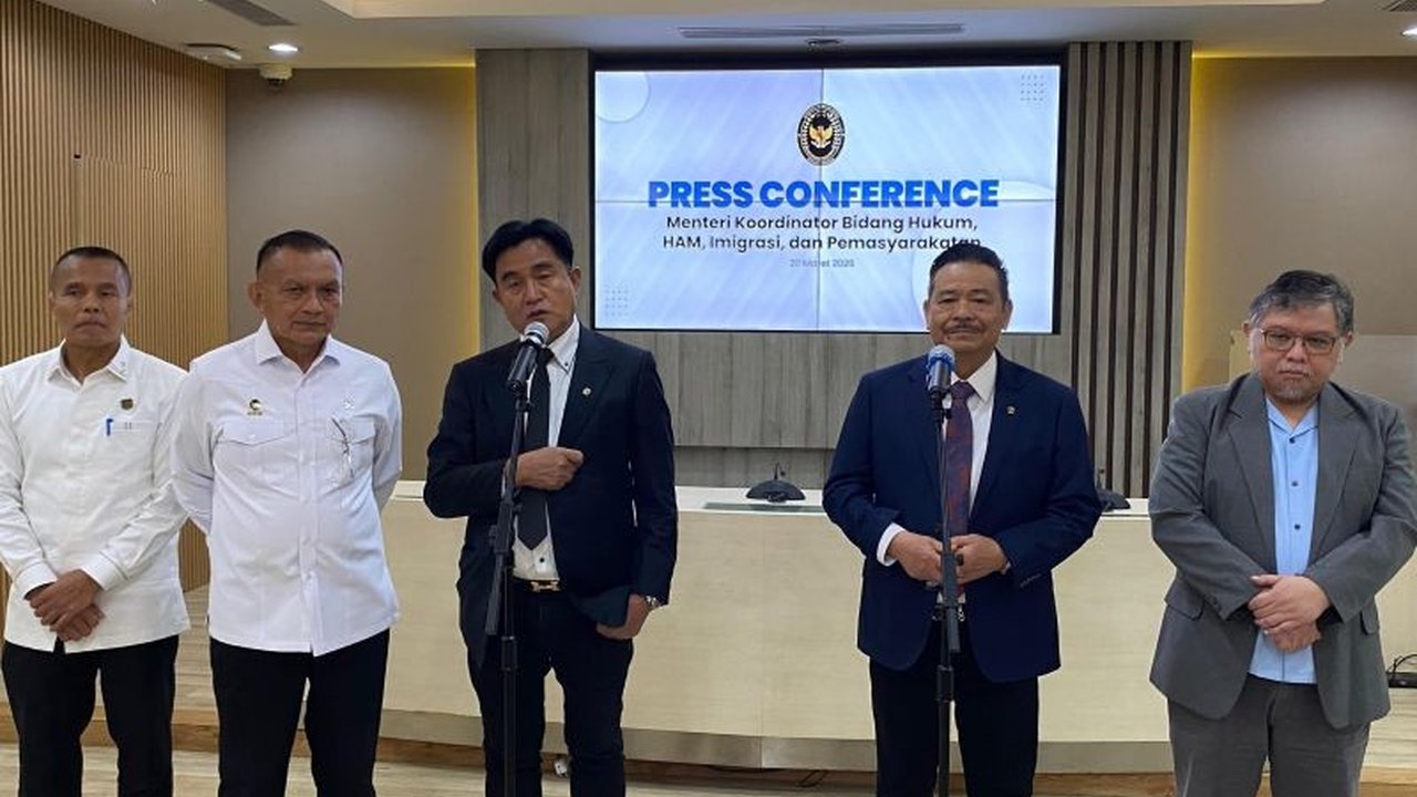 Kementerian Koordinator Bidang Hukum dan HAM berupaya menghambat eksekusi aset negara di Prancis terkait kasus sengketa kontrak pengadaan satelit komunikasi pertahanan dengan Navayo International AG.