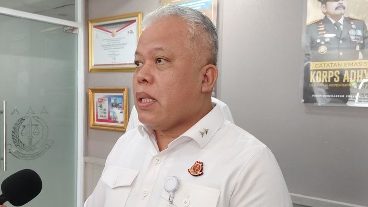 Kejaksaan Agung telah memeriksa 147 saksi terkait kasus dugaan korupsi pengelolaan minyak mentah dan produk kilang Pertamina periode 2018-2023, termasuk mantan Komisaris Utama Pertamina, Basuki Tjahaja Purnama.