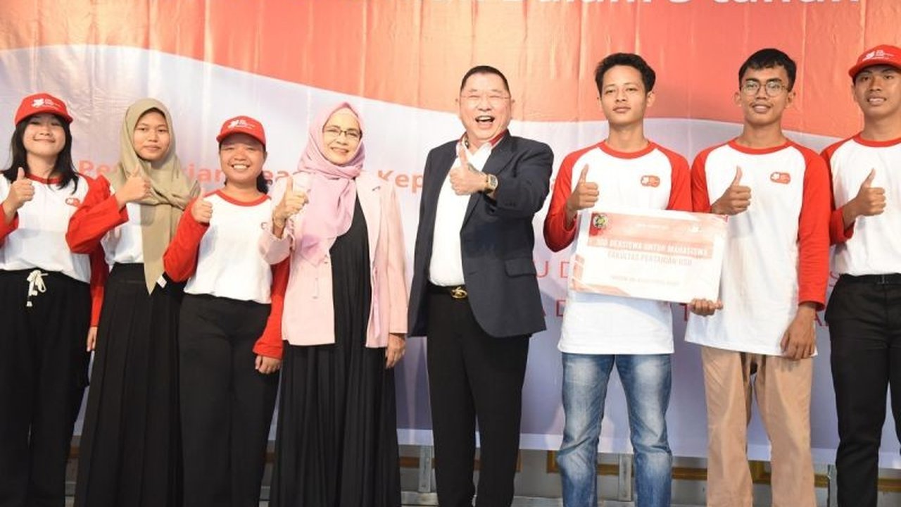 Kerja sama strategis USU dan JHL Group akan mencetak 1.000 sarjana pertanian dalam 5 tahun melalui beasiswa dan pengembangan riset, demi kemajuan pertanian Indonesia.