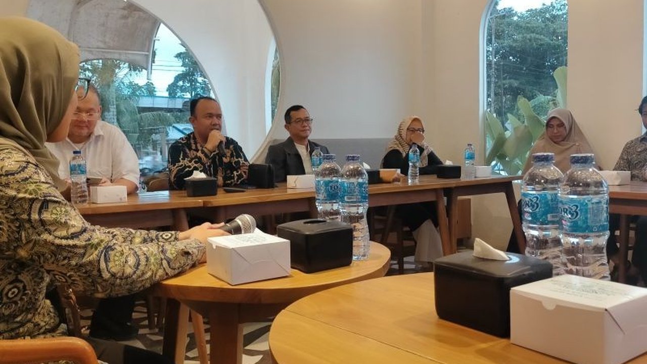 BPJS Kesehatan Kota Singkawang memastikan layanan kesehatan tetap beroperasi normal selama libur Lebaran 2025, dengan berbagai layanan akses mudah bagi peserta JKN.