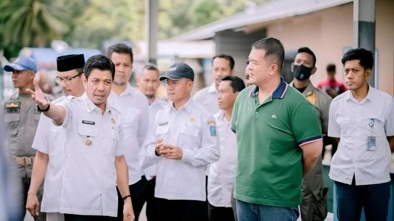 Pemkab Dompu Ancam Tutup Gudang Jagung yang Abaikan Keselamatan Pekerja