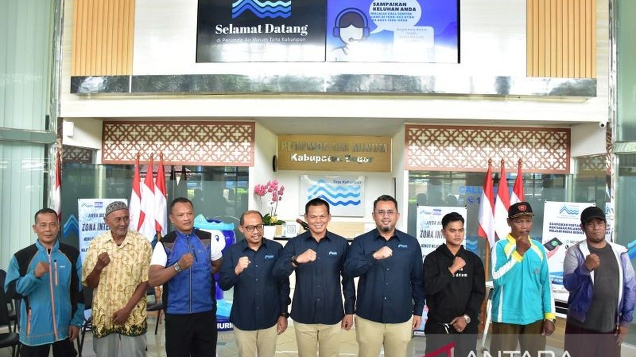 Perumda Air Minum Tirta Kahuripan Kabupaten Bogor siagakan 11 armada tangki dan 311 petugas untuk menjaga kelancaran distribusi air bersih selama libur Lebaran 2025, serta himbau pelanggan untuk menghemat air.
