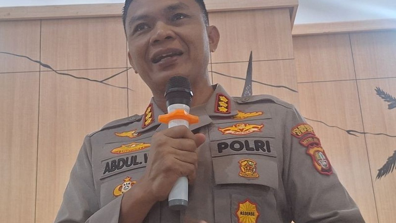 Jelang Idul Fitri 2025, Polres Metro Depok menyediakan layanan penitipan motor gratis bagi masyarakat yang mudik, guna memberikan rasa aman dan nyaman selama meninggalkan kendaraan.