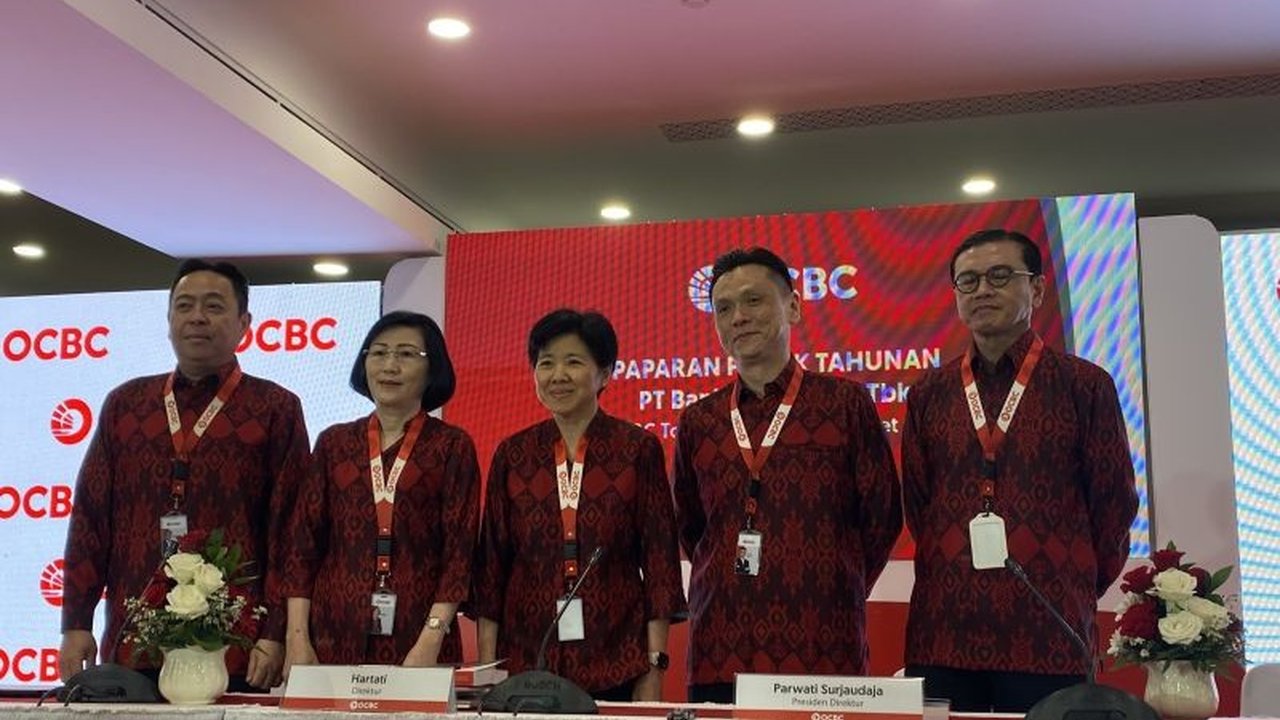 RUPST PT Bank OCBC NISP Tbk menyetujui pembagian dividen Rp2,43 triliun dan perubahan susunan Dewan Komisaris serta Direksi.