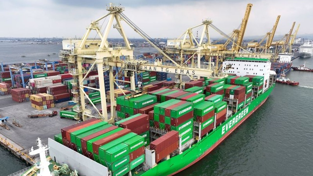 Pelindo Terminal Petikemas Siap Hadapi Lonjakan Logistik Lebaran 2025