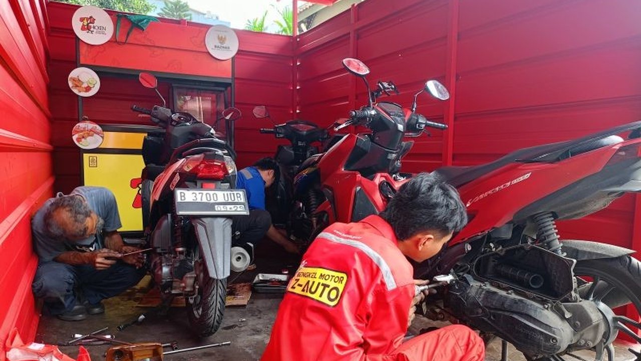 Program servis dan ganti oli motor gratis Baznas RI bantu warga Jakarta merasa lebih aman dan nyaman saat mudik Lebaran, mengurangi beban pengeluaran hingga Rp200.000.