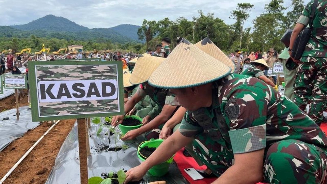 Jenderal TNI Maruli Simanjuntak meninjau hasil pembangunan program TMMD ke-123 di Morowali, Sulawesi Tengah, yang meliputi pembangunan infrastruktur, ketahanan pangan, dan peningkatan kesejahteraan masyarakat.