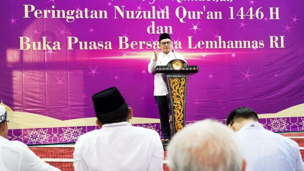 Gubernur Lemhannas, Ace Hasan Syadzily, menekankan pentingnya penguatan unsur etika dalam memanfaatkan pengetahuan dan kekayaan alam Indonesia demi ketahanan bangsa, sebagaimana disampaikan dalam peringatan Nuzulul Quran di Lemhannas.