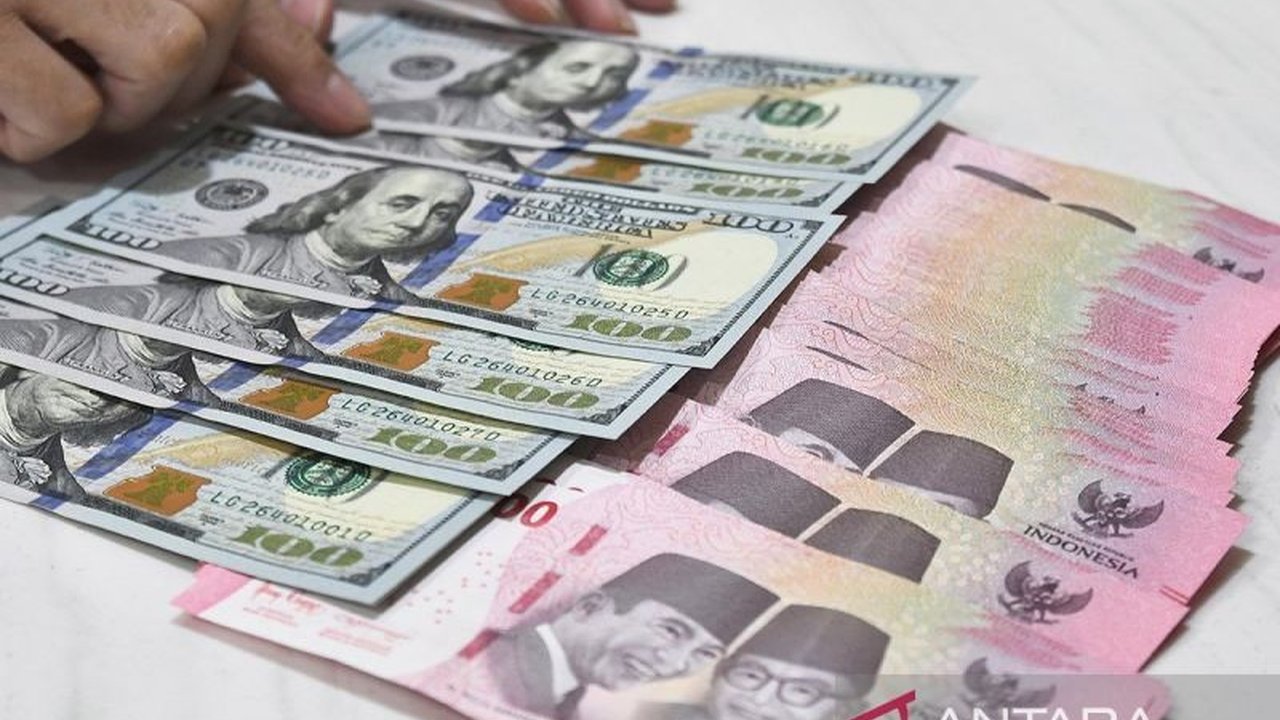 Rupiah Menguat Tipis, Tembus Rp16.481 per Dolar AS