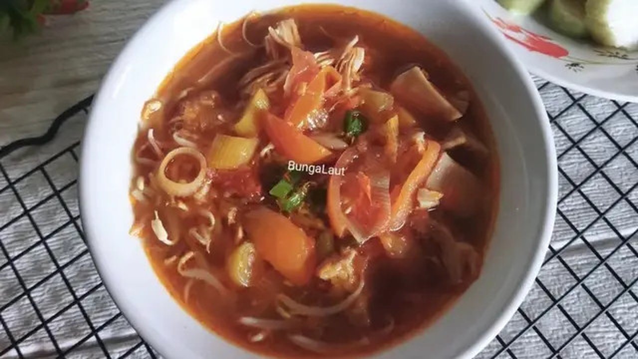 Resep soto tauto khas Pekalongan. (dok. Cookpad @BungaLaut)