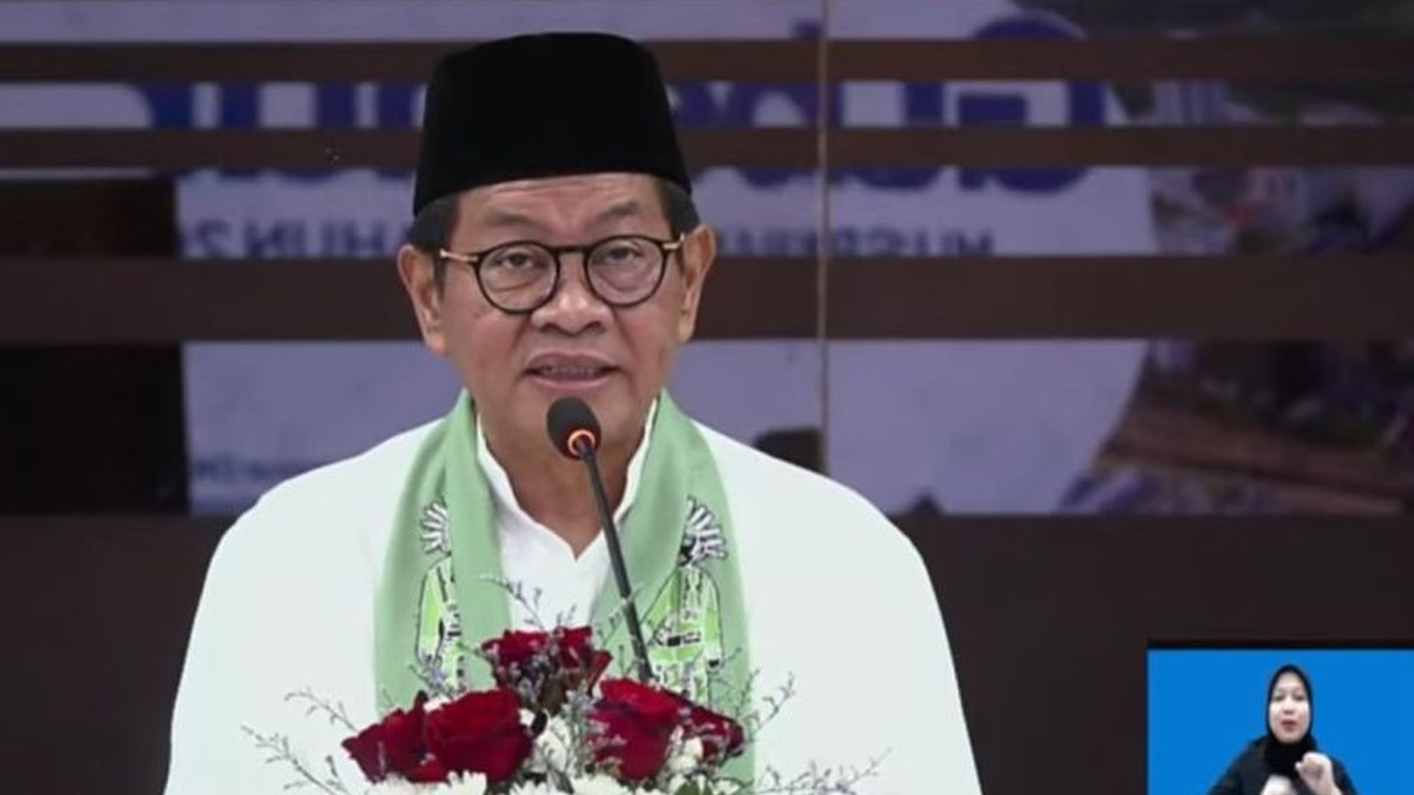 Gubernur DKI Jakarta, Pramono Anung Wibowo, menargetkan penurunan angka stunting di bawah 14 persen dan percepatan pembangunan RSUD Cakung untuk mengatasi kepadatan penduduk di wilayah tersebut.