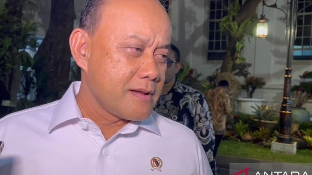 Setelah sempat tertunda karena kendala administrasi, pembayaran gaji petugas SPPG program Makan Bergizi Gratis kini mulai diproses melalui mekanisme pembayaran alternatif.