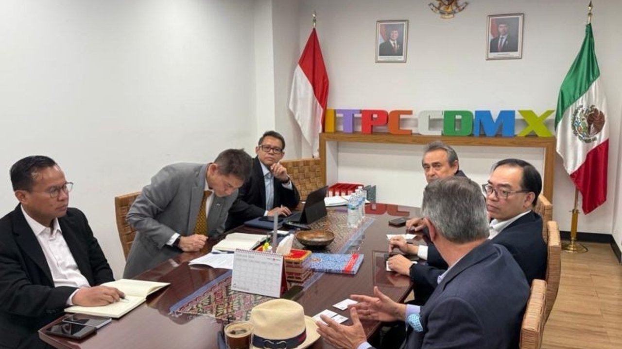 ITPC Mexico City membuka peluang ekspor bagi UMKM furnitur Indonesia ke pasar Meksiko yang sedang berkembang pesat, meskipun menghadapi persaingan ketat.