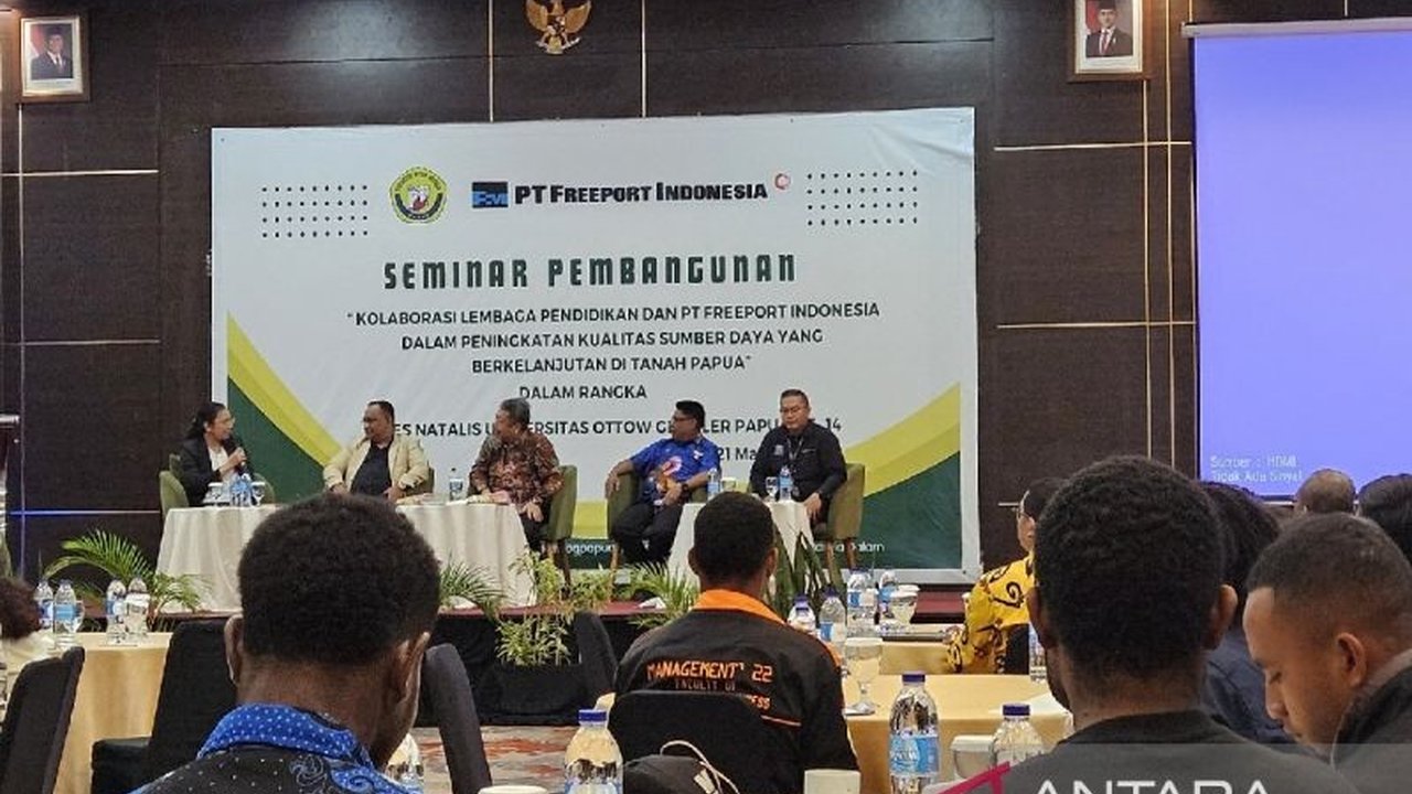 Dinas Pendidikan Papua mengharapkan PT Freeport Indonesia untuk terus mendukung program peningkatan kualitas SDM di Papua, mengingat kontribusi besar perusahaan tambang tersebut di bidang pendidikan.