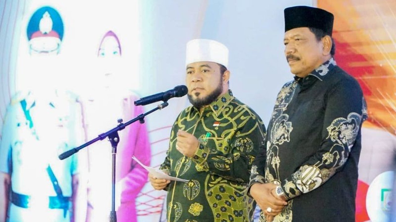 Gubernur Bengkulu, Helmi Hasan, menekankan pentingnya peran media arus utama dalam mendukung program 'Bantu Rakyat' pemerintah provinsi yang fokus pada pendidikan, kesehatan, dan infrastruktur.