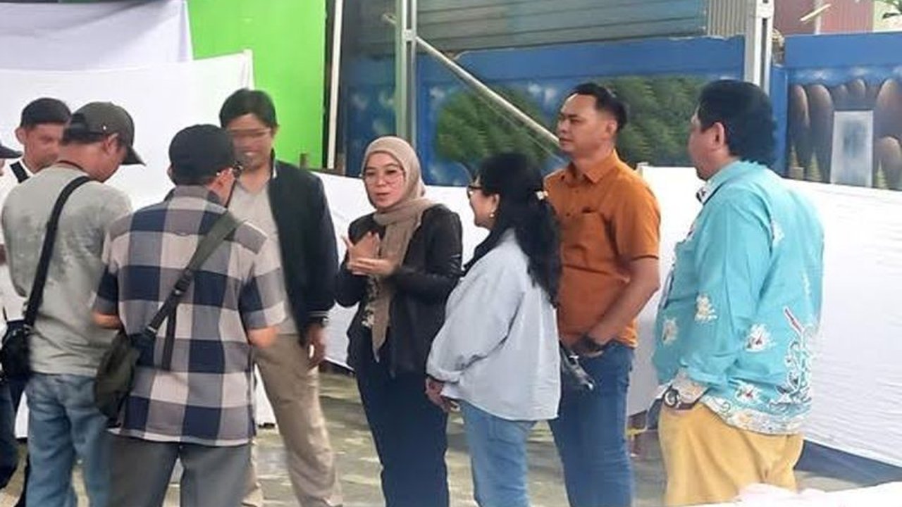 Anggota KPU RI memantau kesiapan Pemungutan Suara Ulang (PSU) di Barito Utara, Kalimantan Tengah, kendati kendala sinyal di beberapa TPS masih menjadi tantangan.