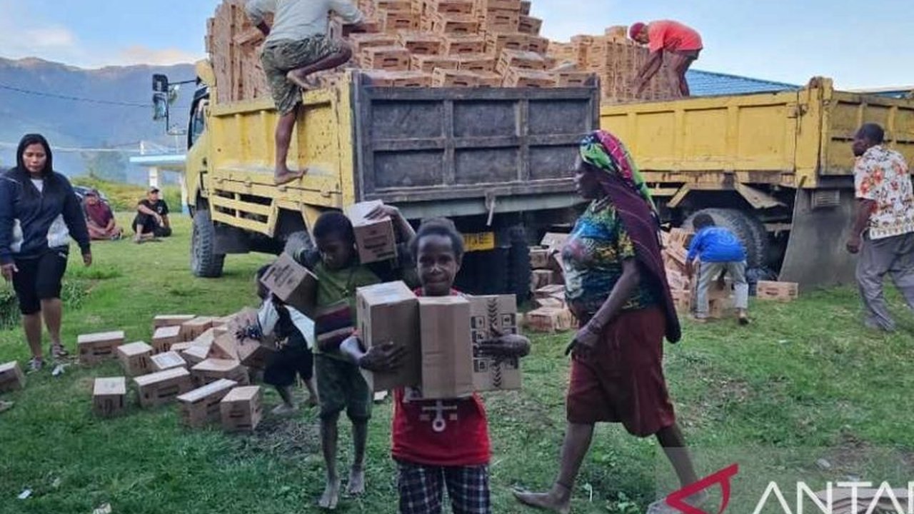 Pemprov Papua Pegunungan salurkan bantuan makanan tambahan untuk balita, ibu hamil, dan menyusui di delapan kabupaten guna menurunkan angka stunting.