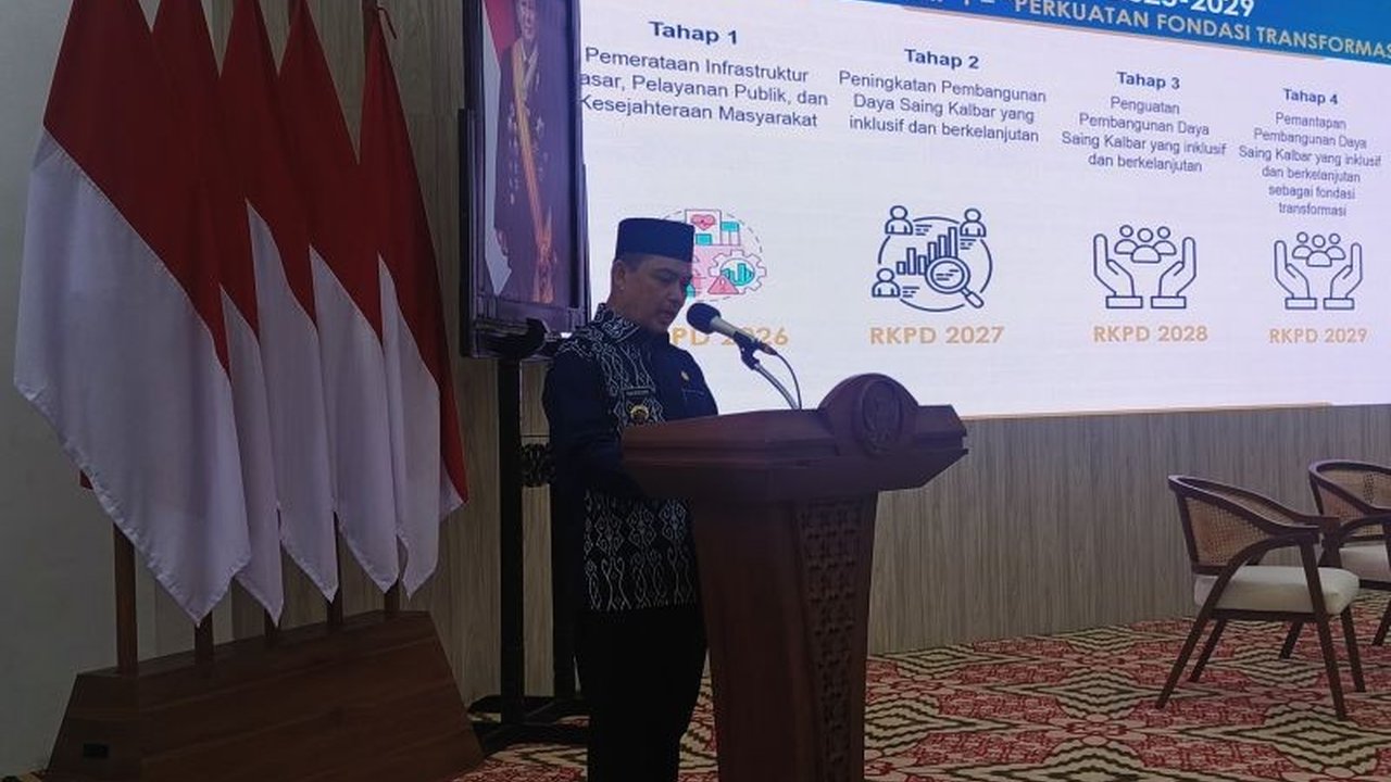 Pemerintah Provinsi Kalimantan Barat memprioritaskan pembangunan infrastruktur dan SDM dalam RPJMD 2025-2029 untuk mendorong pertumbuhan ekonomi dan kesejahteraan masyarakat.