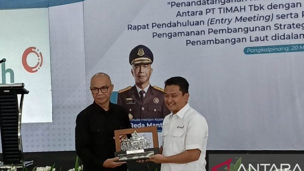 PT Timah Tbk berkolaborasi dengan BUMDes dan koperasi di Bangka Belitung untuk memberantas tambang ilegal dan meningkatkan perekonomian masyarakat.