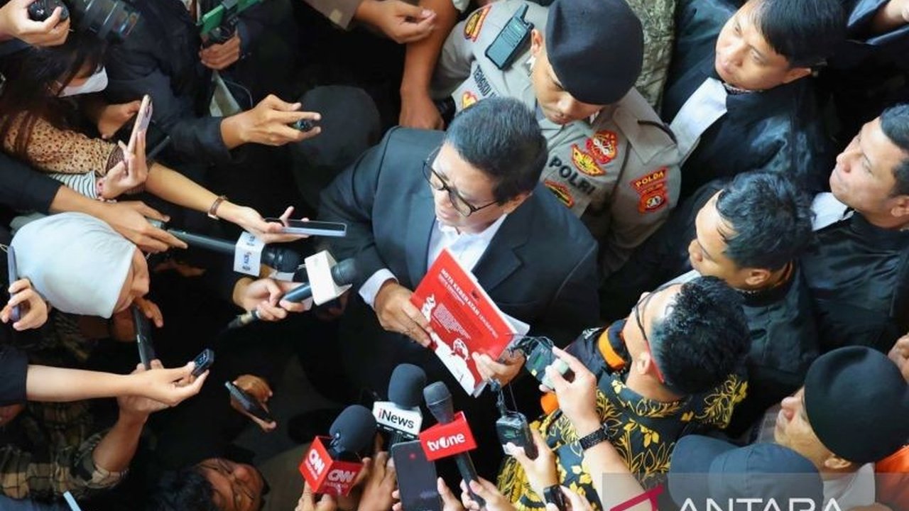 Sekjen DPP PDI Perjuangan, Hasto Kristiyanto, merasa haknya terabaikan karena KPK mengabaikan saksi meringankan dalam kasus dugaan perintangan penyidikan perkara korupsi Harun Masiku, sehingga dianggap melanggar asas proporsionalitas.