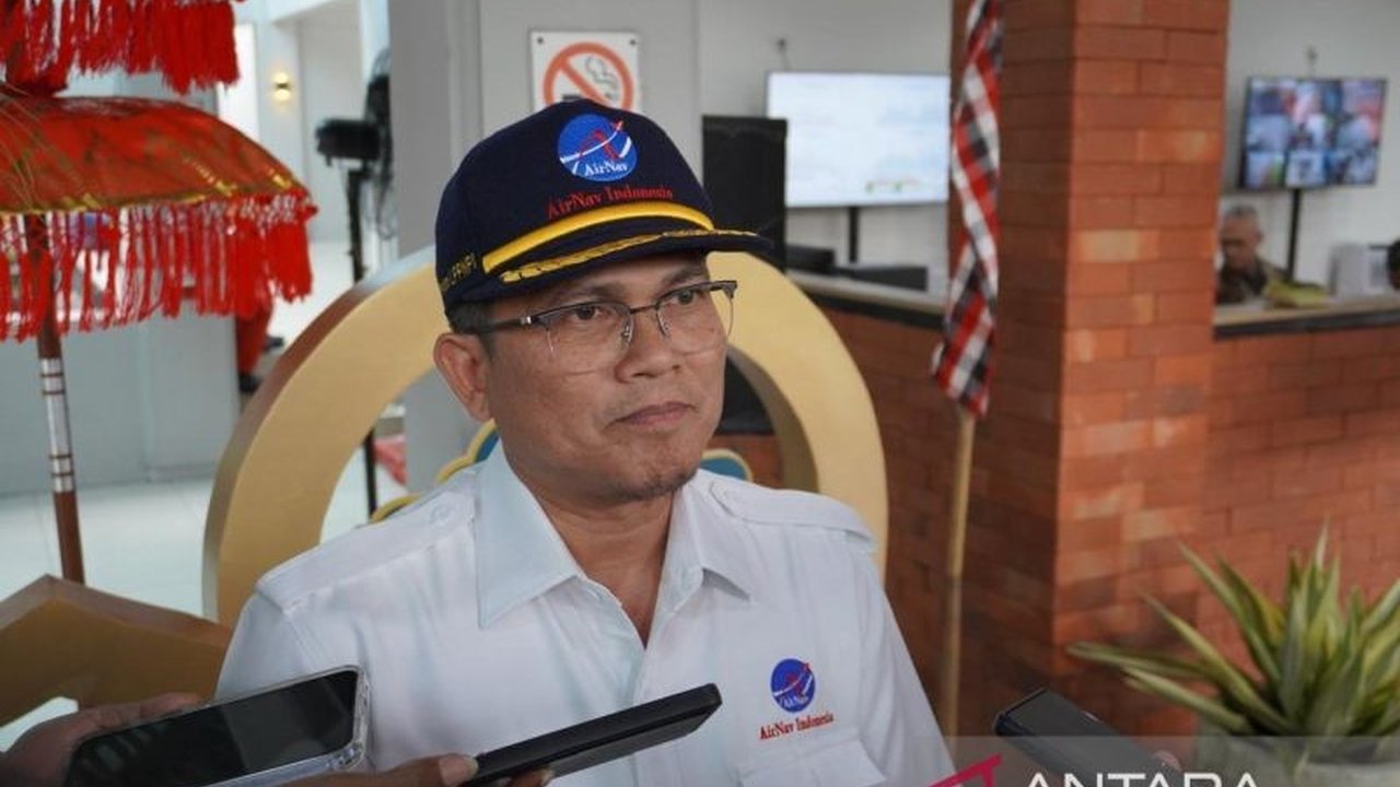 AirNav Indonesia Cabang Denpasar tetap siaga melayani penerbangan lintas Bali selama Hari Suci Nyepi, meskipun Bandara I Gusti Ngurah Rai ditutup.