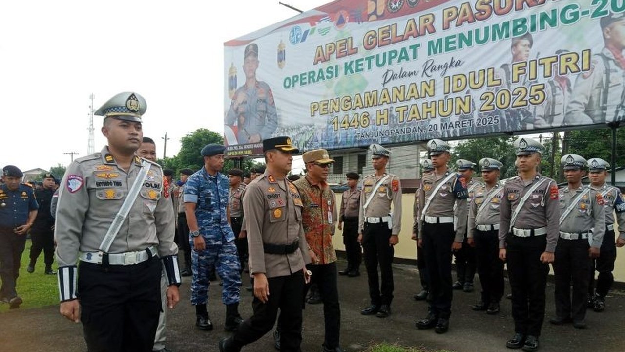 177 personel gabungan dikerahkan Polres Belitung untuk mengamankan arus mudik Lebaran 2025, dengan fokus pada empat pos pengamanan dan pelayanan di jalur darat dan udara.