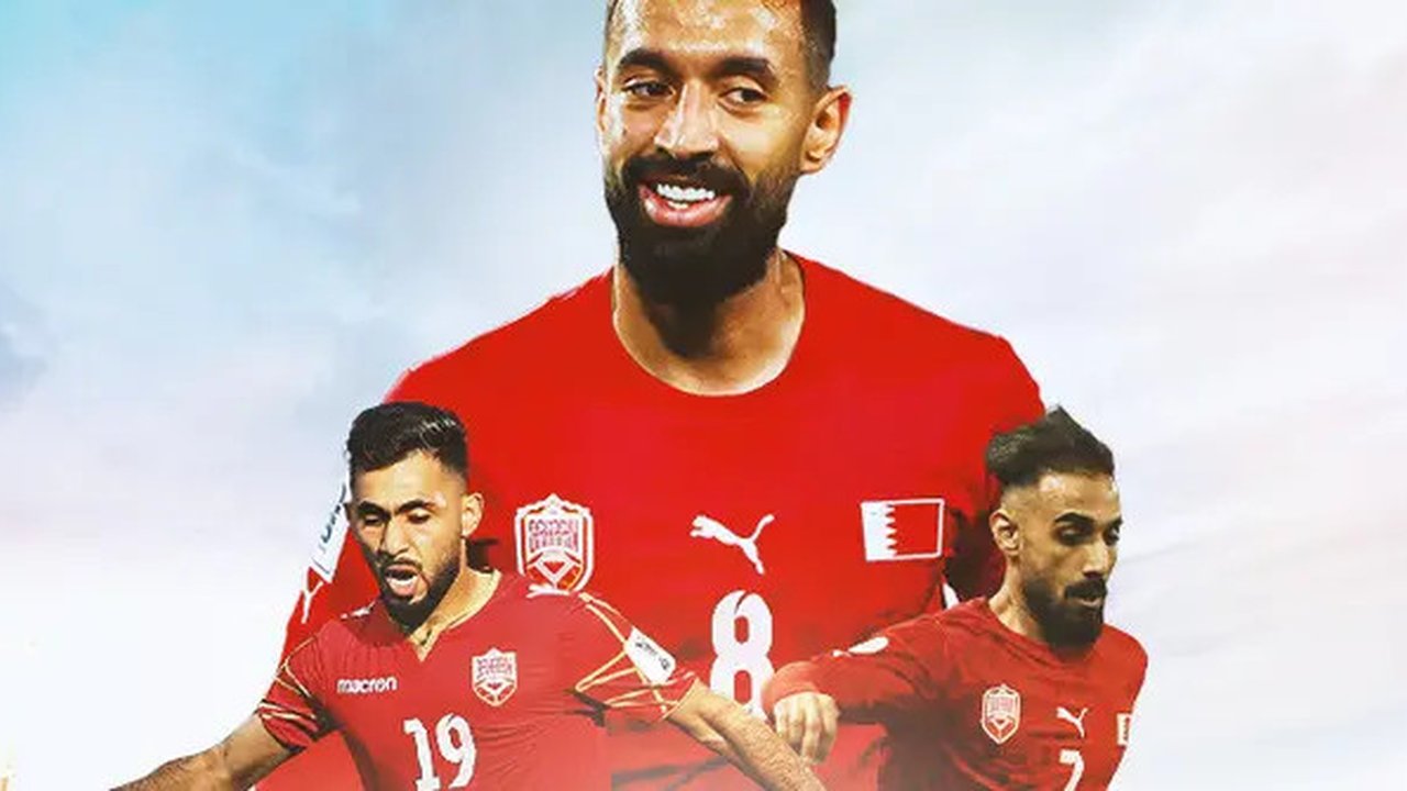 Ilustrasi - 3 pemain Bahrain yang wajib diteropong maksimal: Kamil Al Aswad, Ali Madan, Mohamed Marhoon (Bola.com/Adreanus Titus)