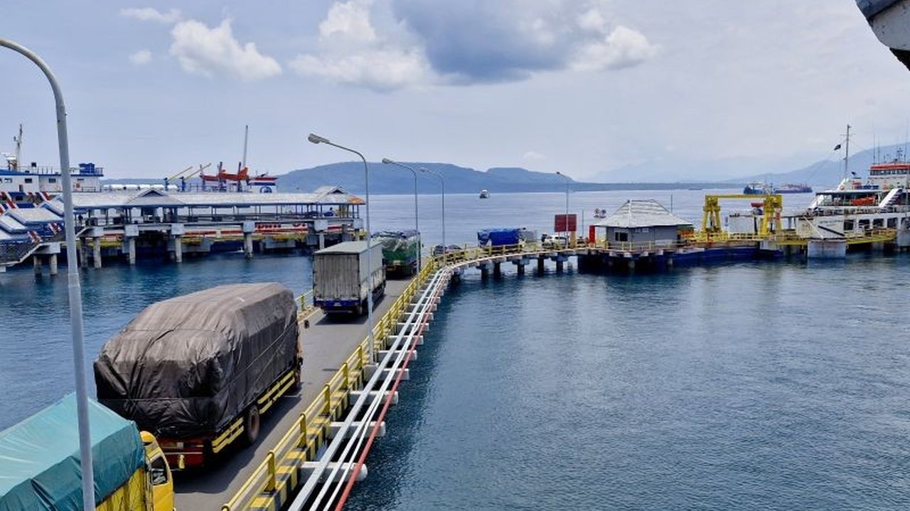 54 Kapal Feri Lintasan Ketapang-Gilimanuk Siap Angkut Pemudik Lebaran 2025