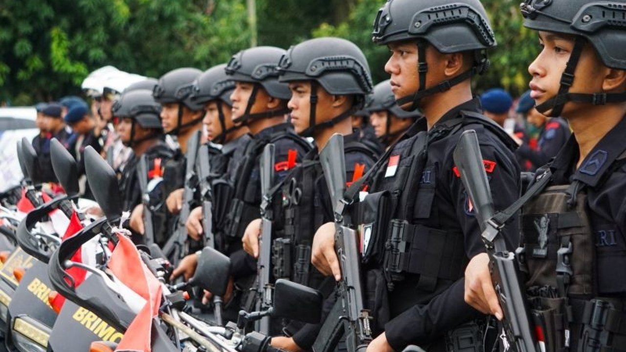 Sebanyak 3.762 personel gabungan TNI dan Polri mengamankan Idul Fitri 1446 H di Kalimantan Timur, dengan fokus pengamanan di 86 titik selama Operasi Ketupat Mahakam 2025.